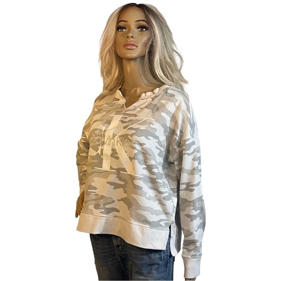 CALVIN Klein Light Tan/Light Green Camo Notch Neck Sweatshirt - Picture 2 of 8